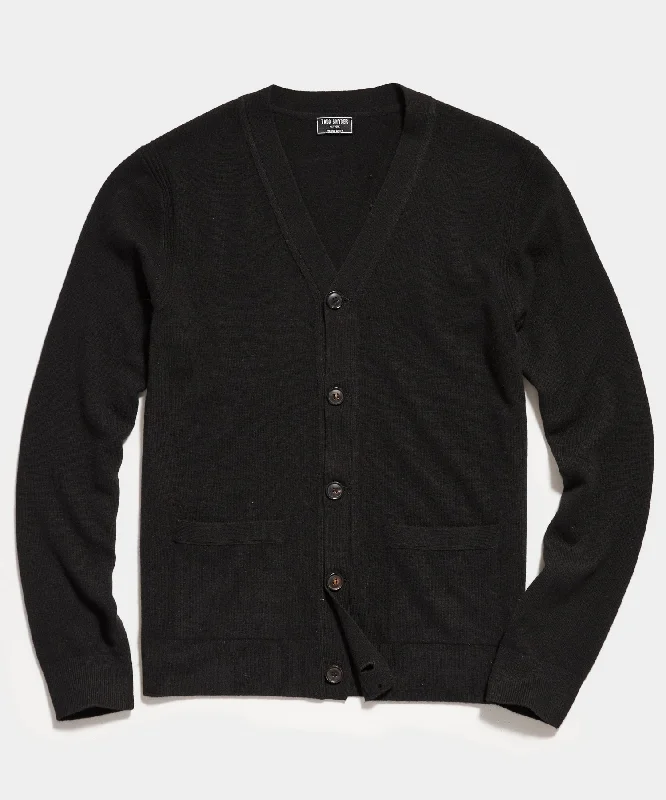 Cashmere Cardigan in Black