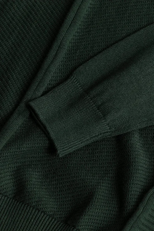 hygge-green-sweater