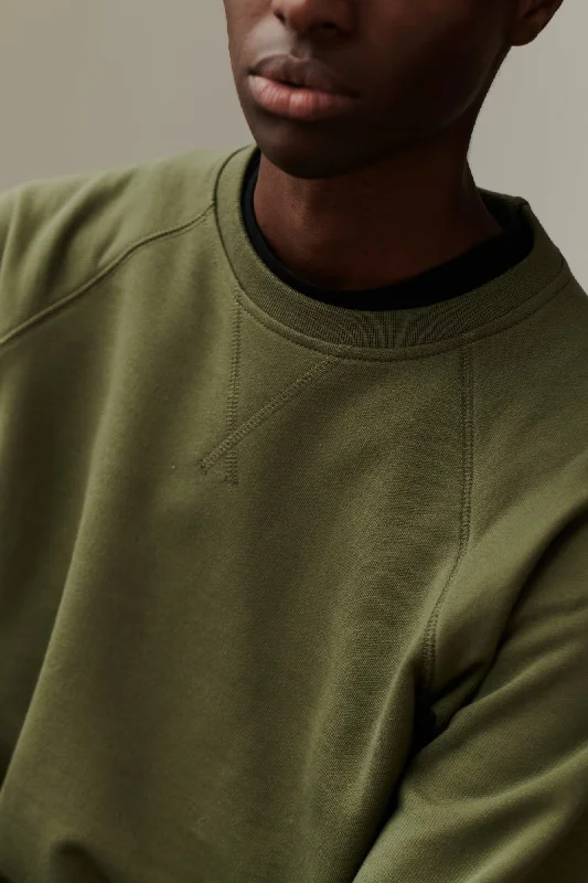 mens-raglan-sweatshirt-olive