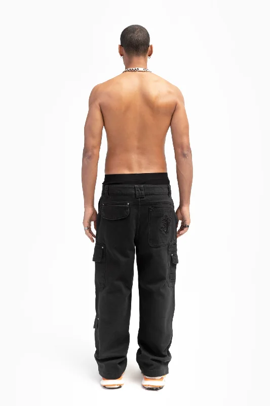 basic-black-cargo-pants