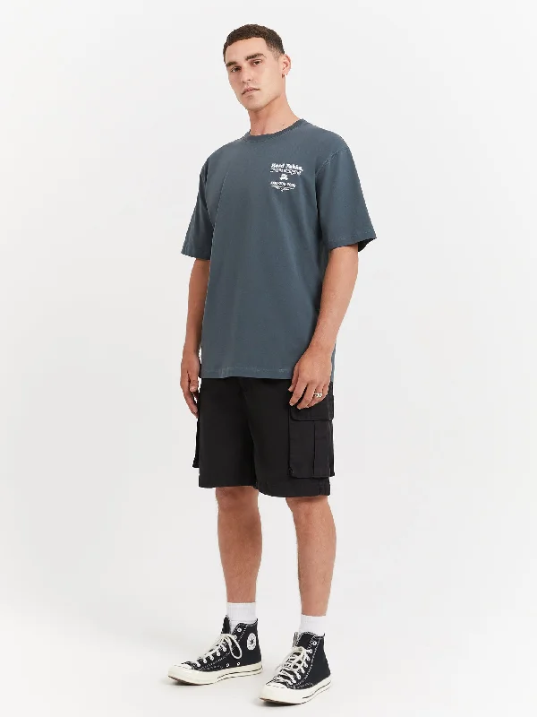 century-slacker-cargo-shorts-in-black