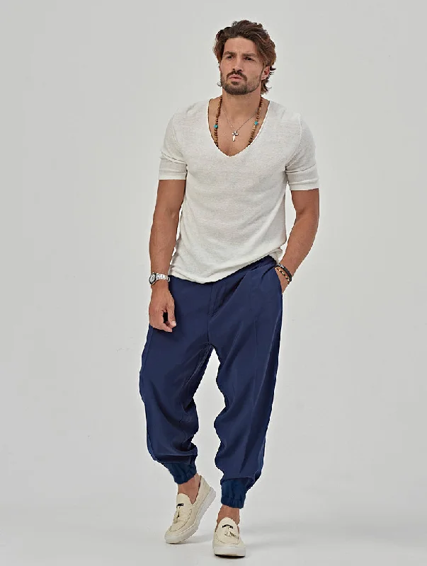 marcus-casual-pants-in-blue-navy