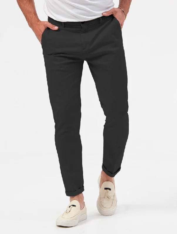 ROMAN CASUAL PANTS IN BLACK