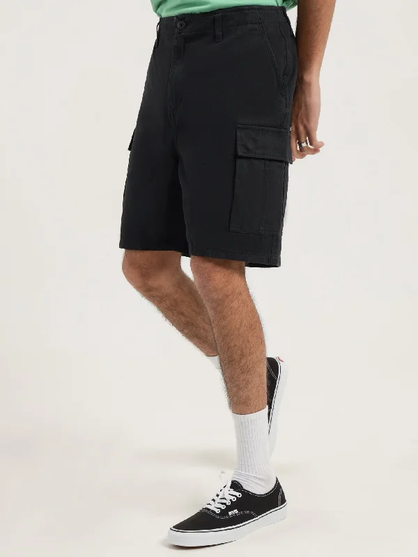 surplus-cargo-shorts-in-black