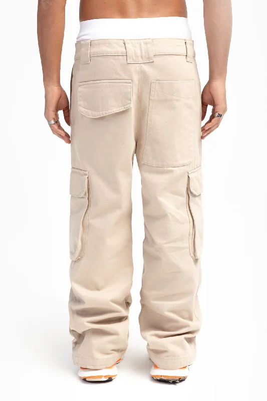 three-pocket-cargo-pants