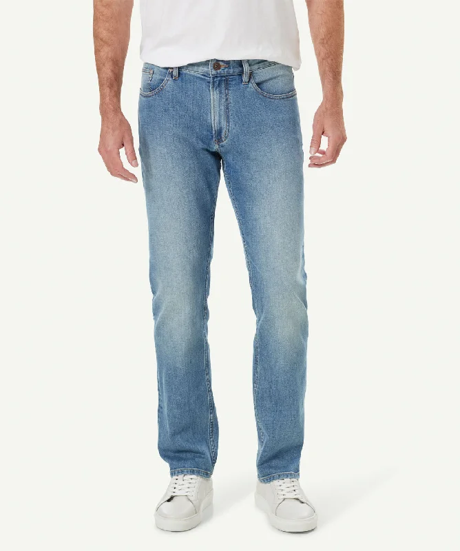 Selwyn Straight Fit Jean - Washed Indigo