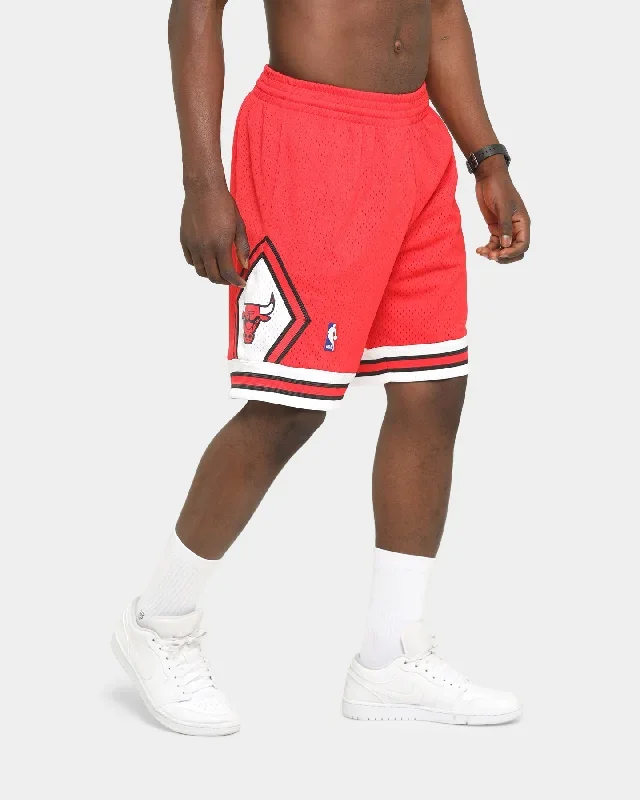 Mitchell & Ness Chicago Bulls Swingman Shorts Red