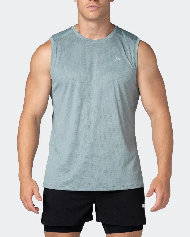 new-heights-running-tank-cactus-202210