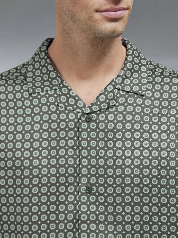 printed-revere-resort-shirt-olive